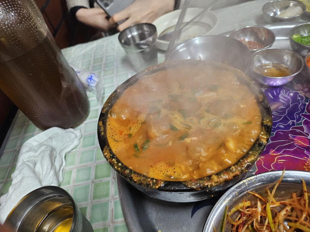 오늘 저녁엔 냉삼과 청국장