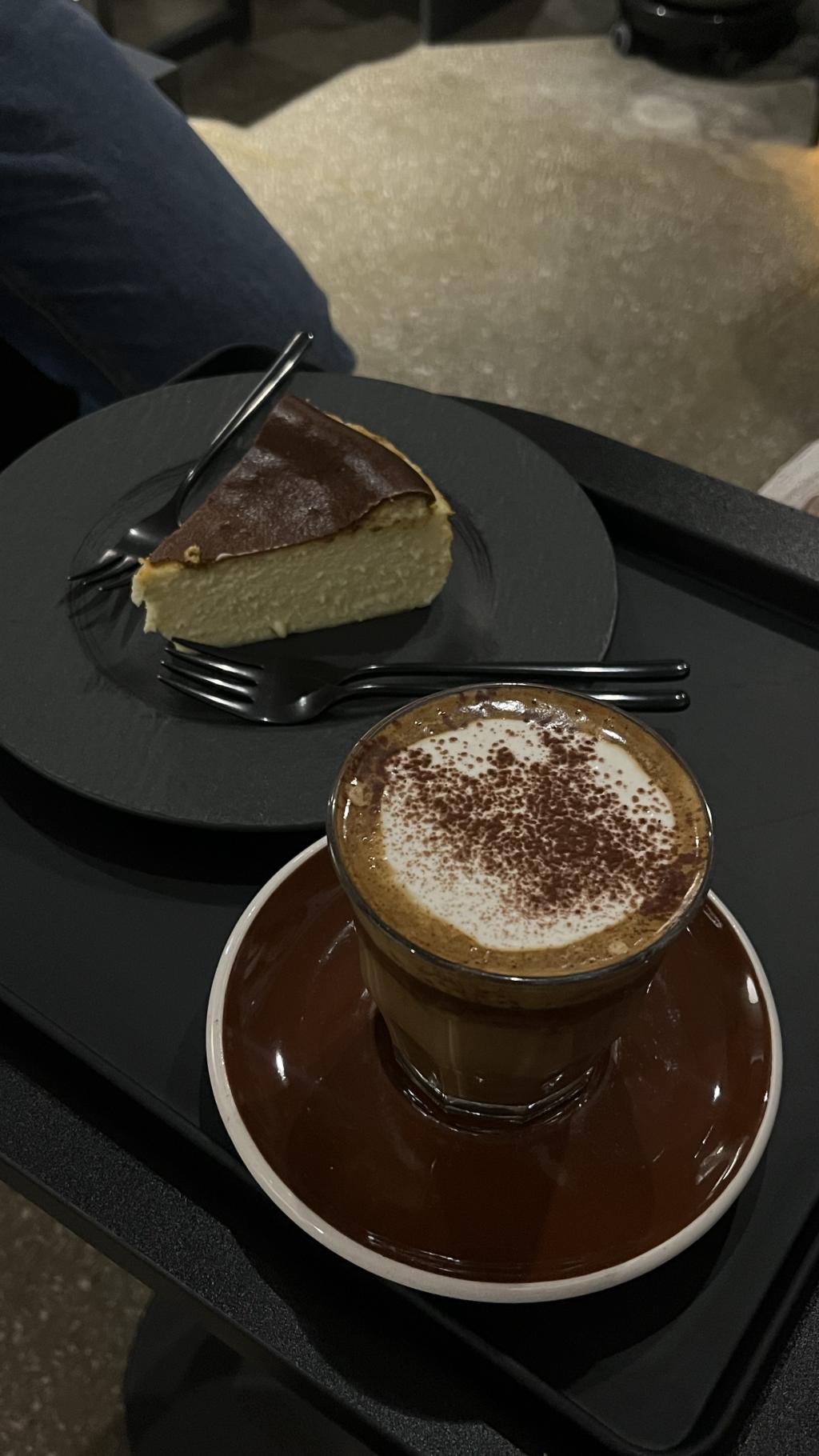 チーズケーキ